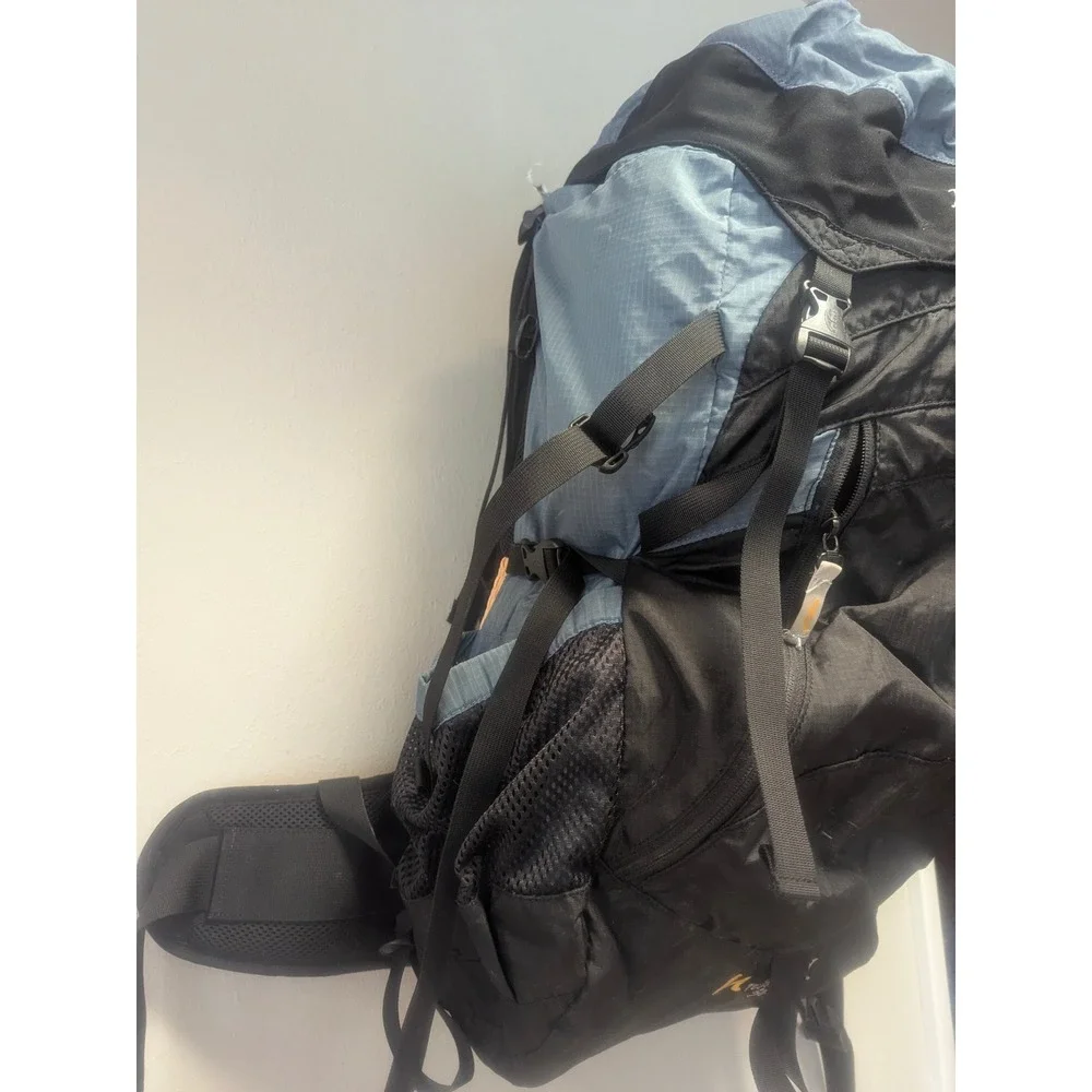 GoLite Perspective Unlimited Series Hiking Backpack Medium Blue Black Vintage